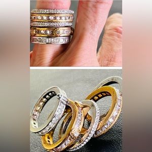 Henri Bendel stacked cocktail ring. SZ 7
